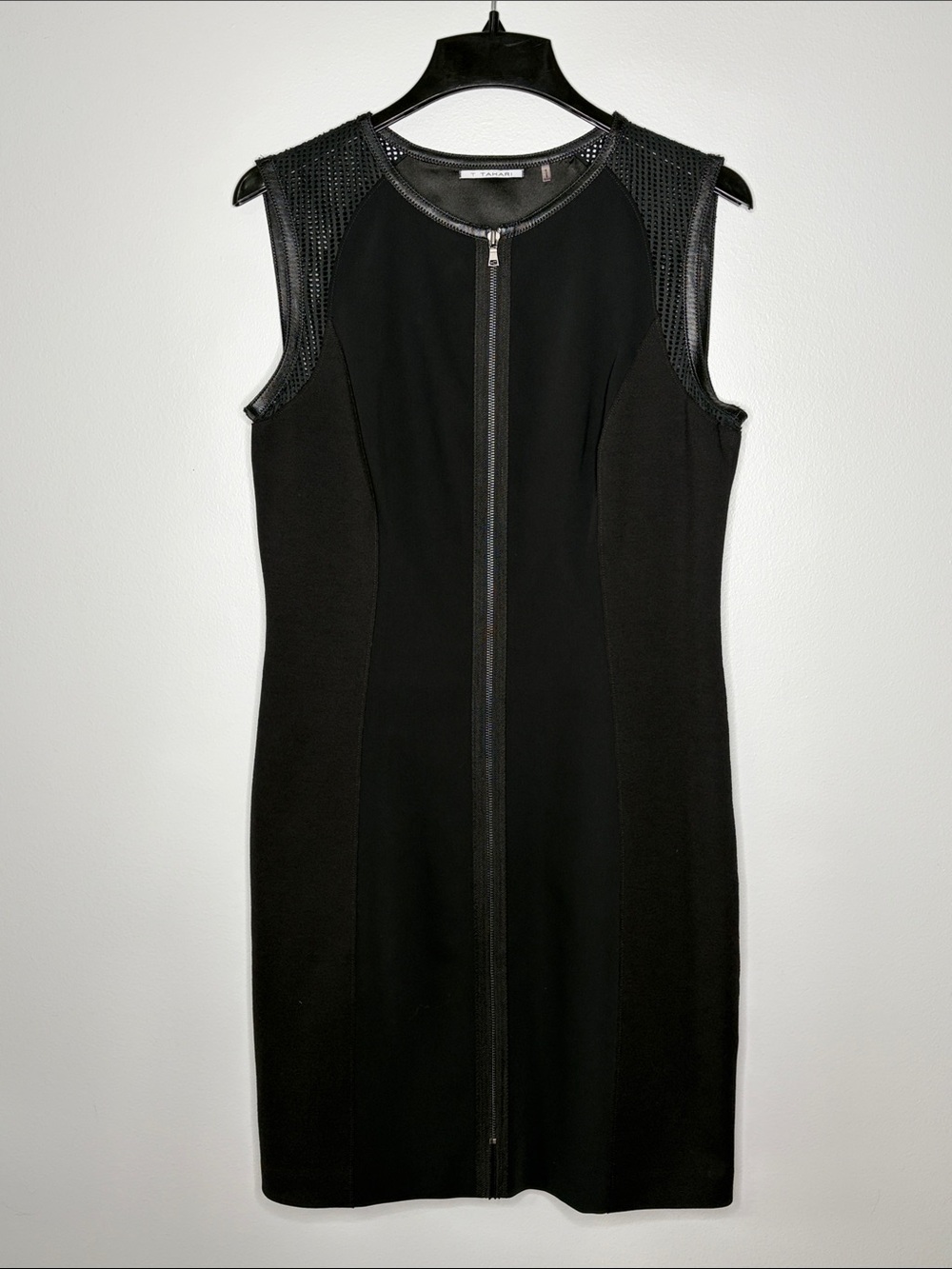 Tahari Sleeveless Black Zip-Front Sheath Dress Size 12